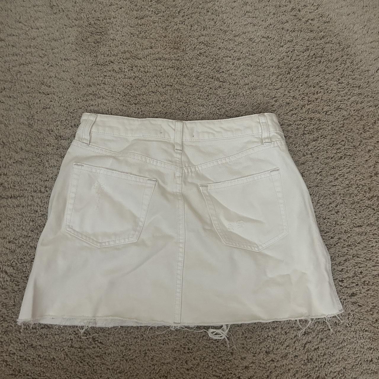Free People White Jean Skirt Size 26/2 - Depop