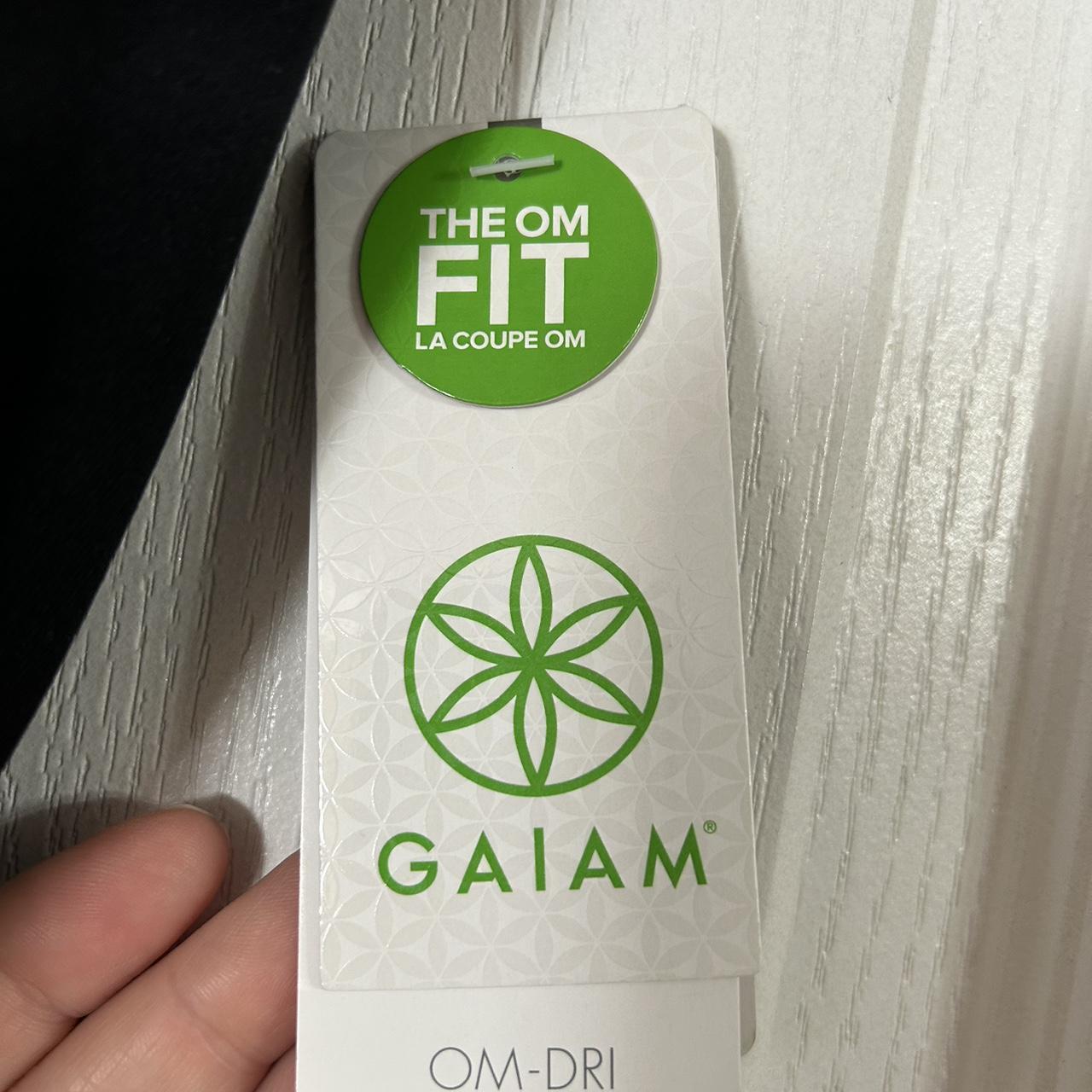 Gaiam women sport fit high rise NWT pocket Capri - Depop