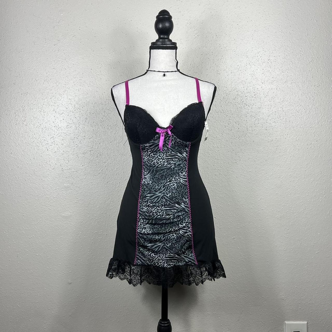 item listed by fuchsiasemporium