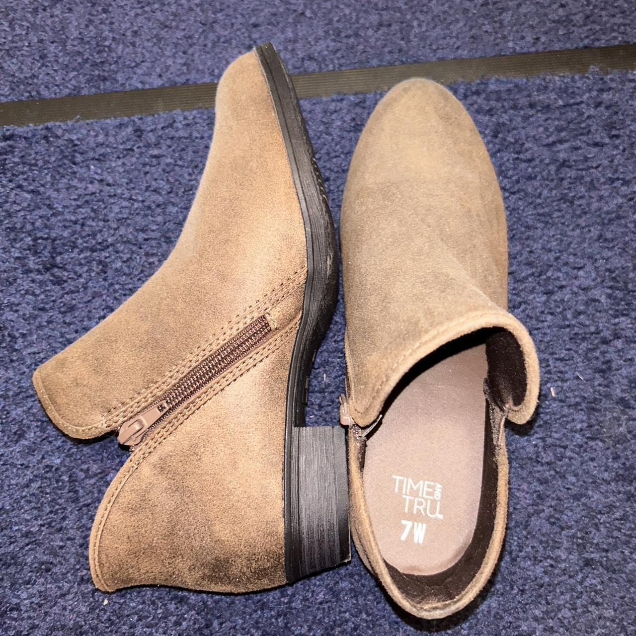 Time and store tru ankle boots