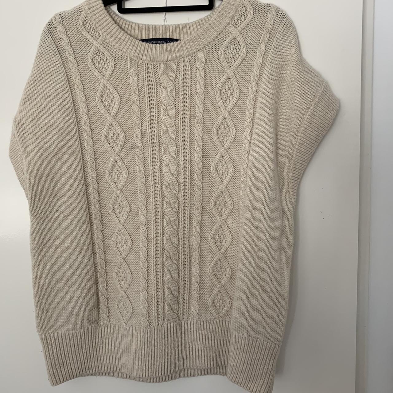 beige/cream sweater vest oversized ☆size xs... Depop