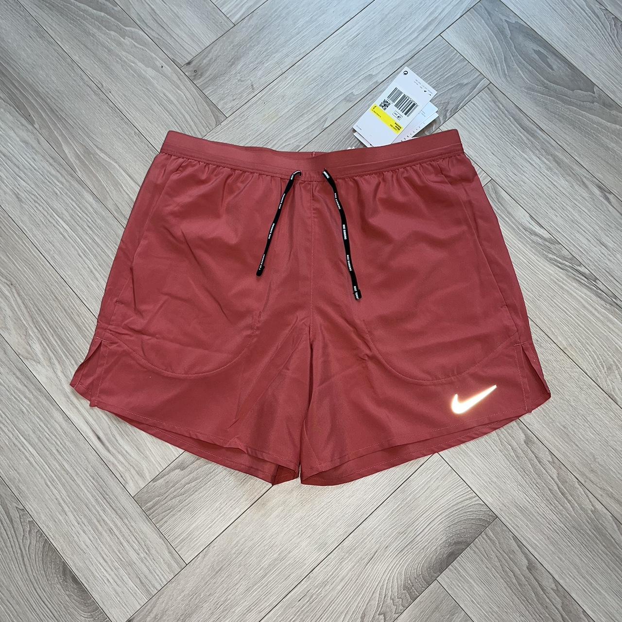 Short nike flex stride on sale