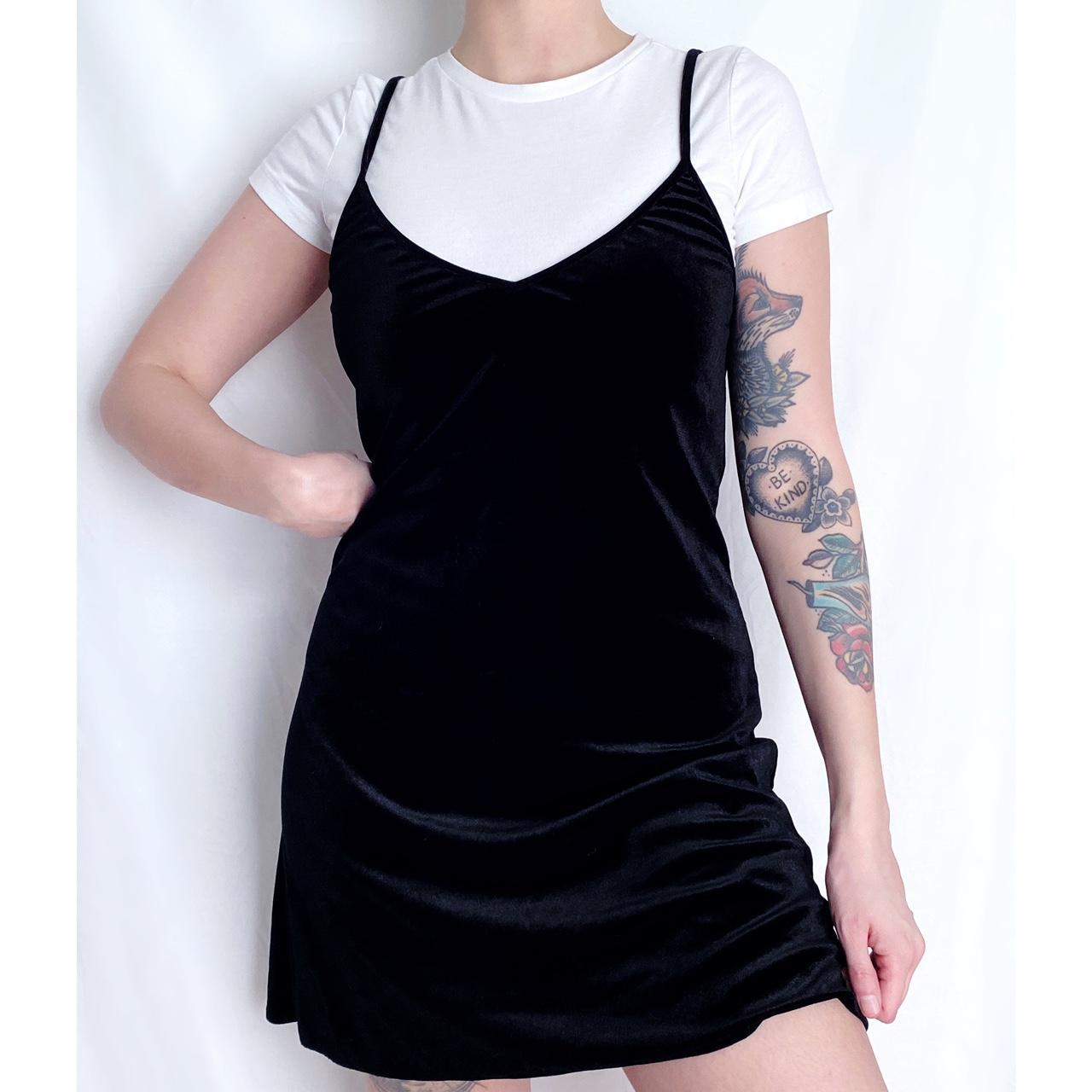 Brandy melville fashion black velvet dress