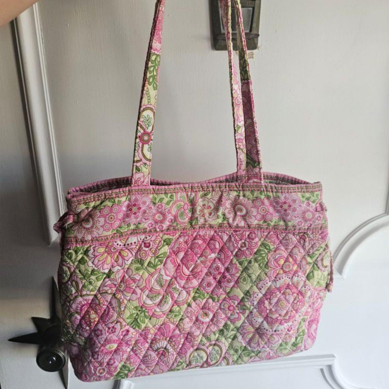 Vera bradley pink tote bag. Good condition smoke... - Depop