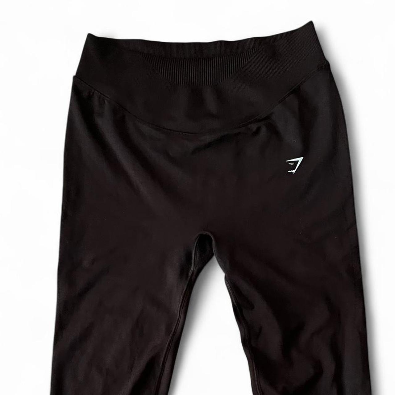 item listed by novenascloset