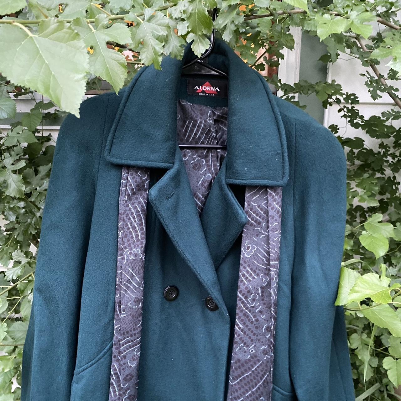 Vintage Alorna wool womens green coat with scarf Depop