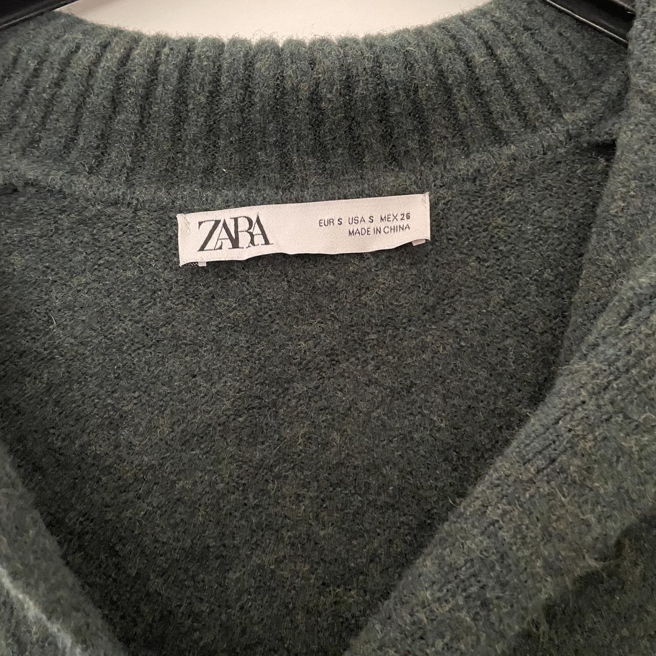 Zara Women's Green Jumper | Depop