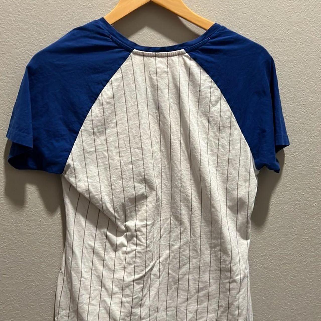 Majestic Chicago Cubs T-Shirt Size Large *MESSAGE - Depop