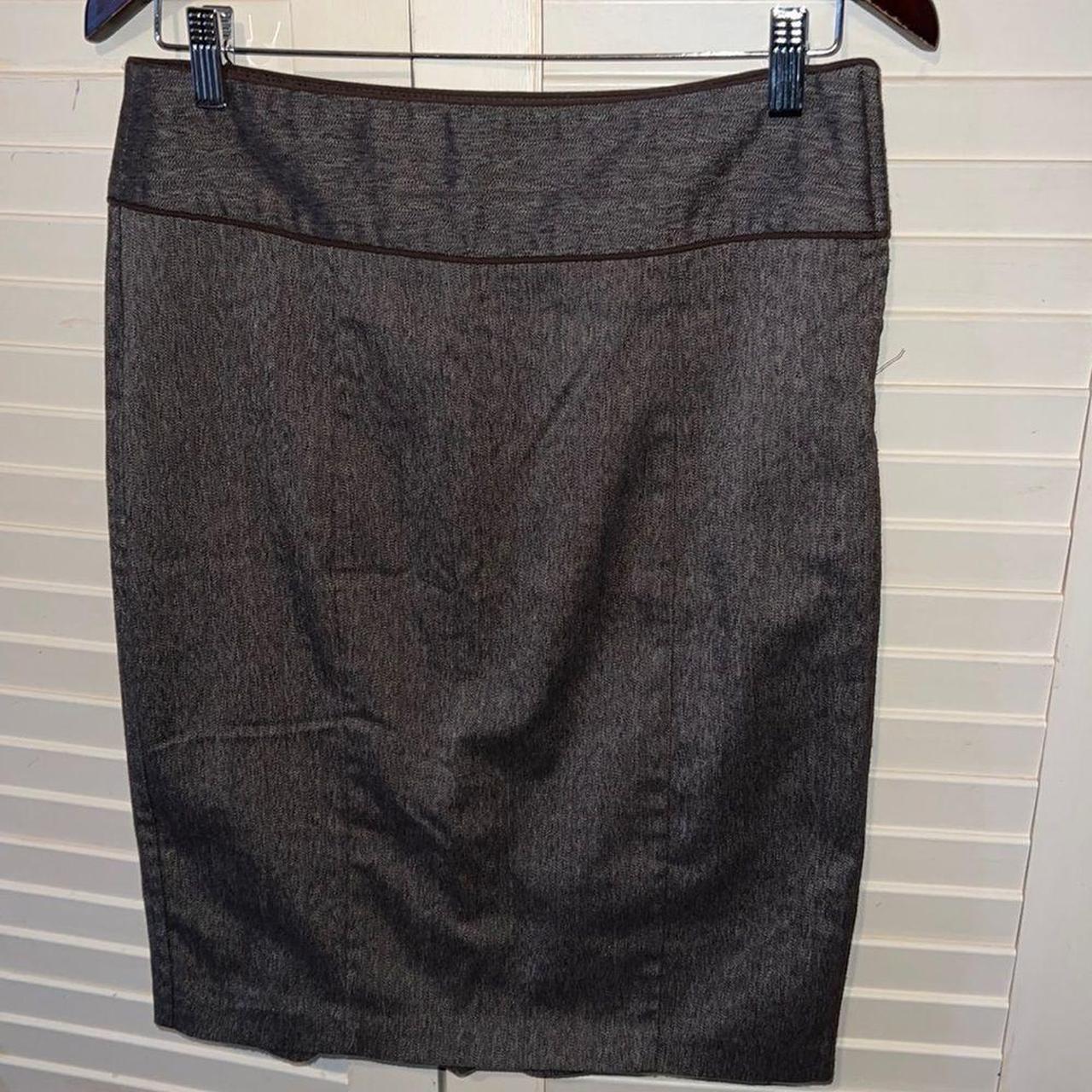 B.Wear Pencil Skirt With Ruffle Detail Size 7, Has... - Depop