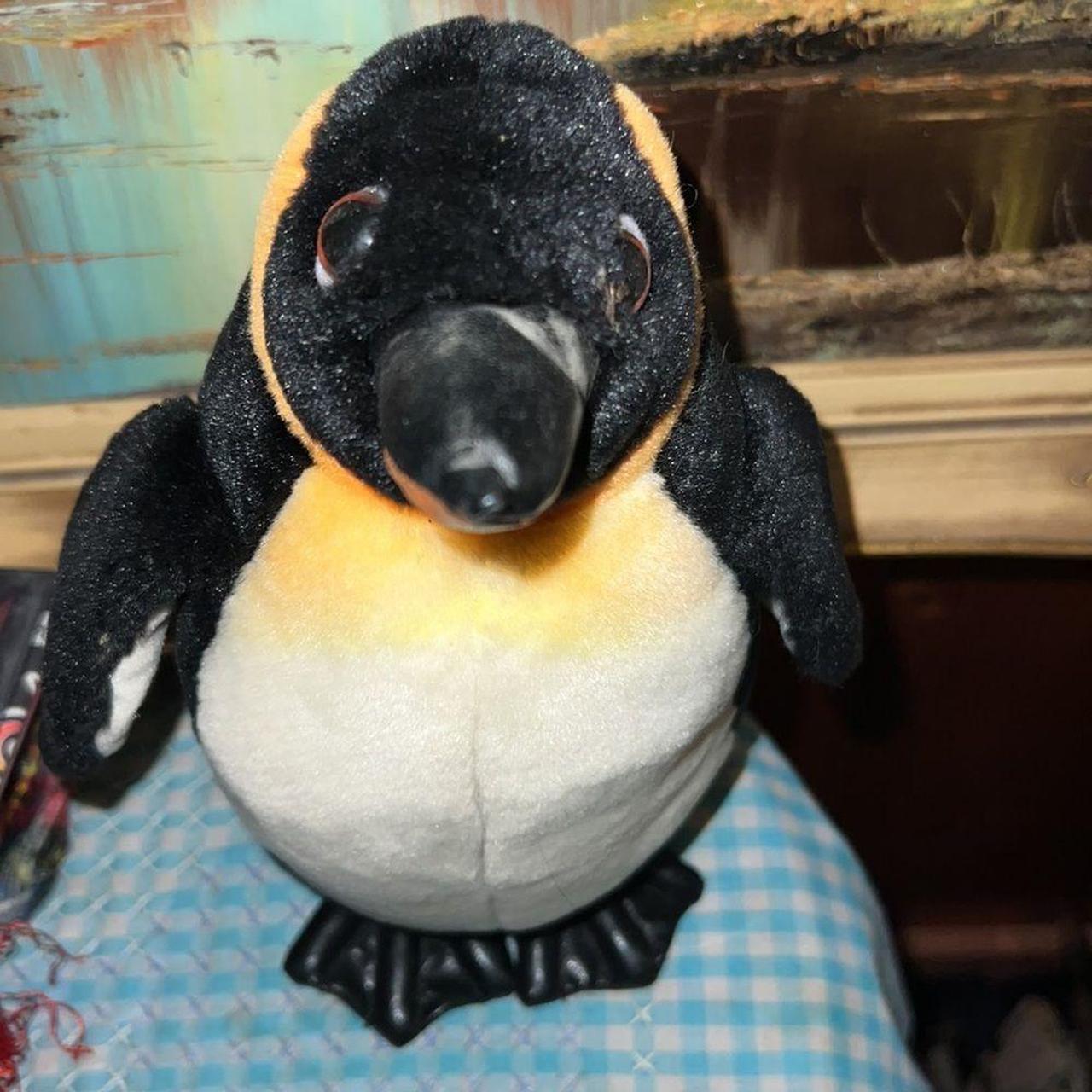 Seaworld deals stuffed penguin