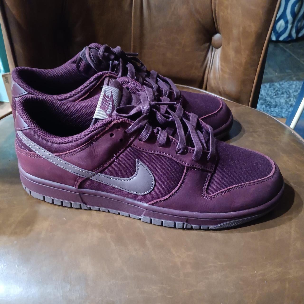 dunk low burgundy