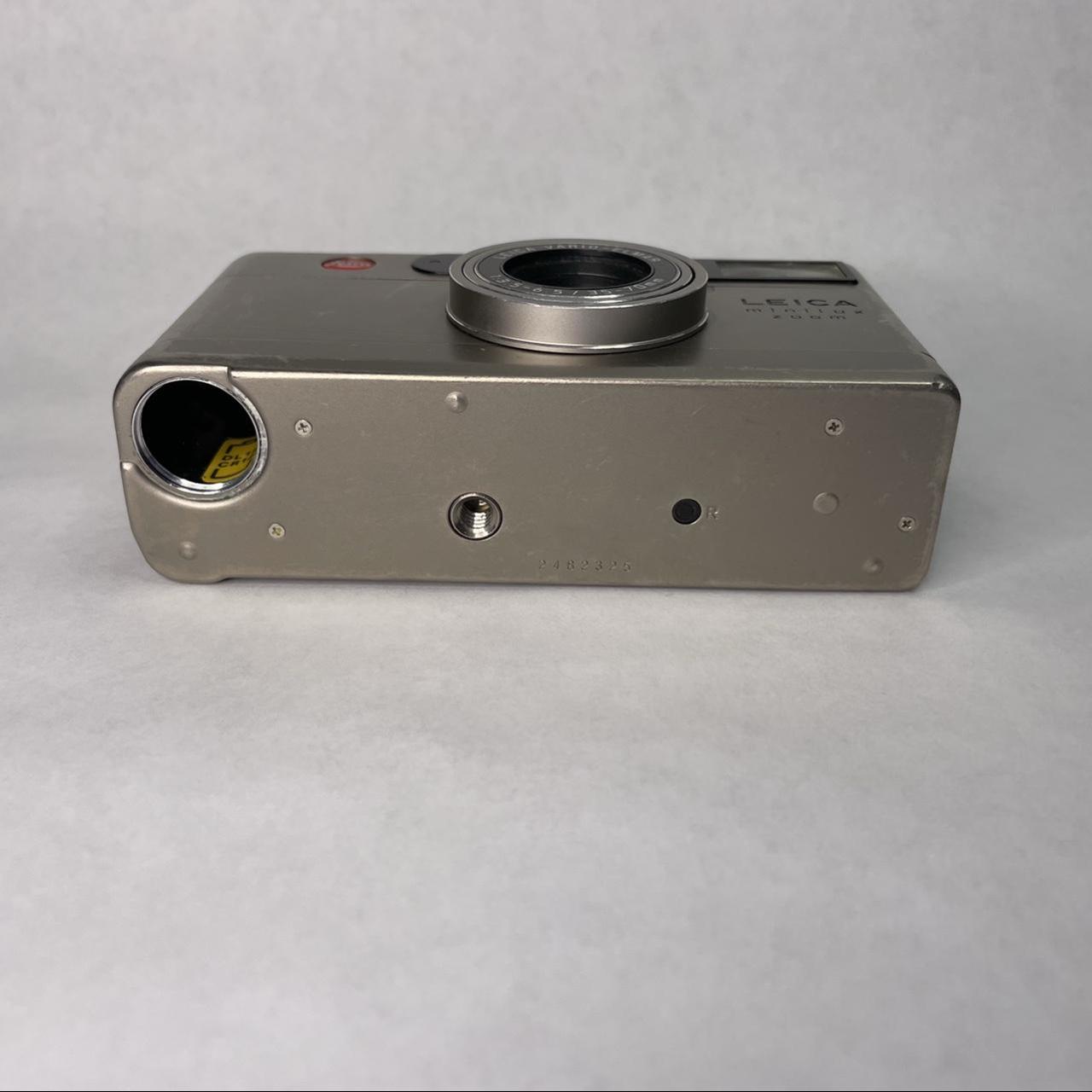 Leica Grey Cameras-and-accessories (4)