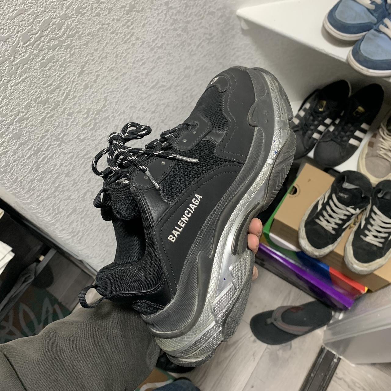 Depop balenciaga clearance triple s