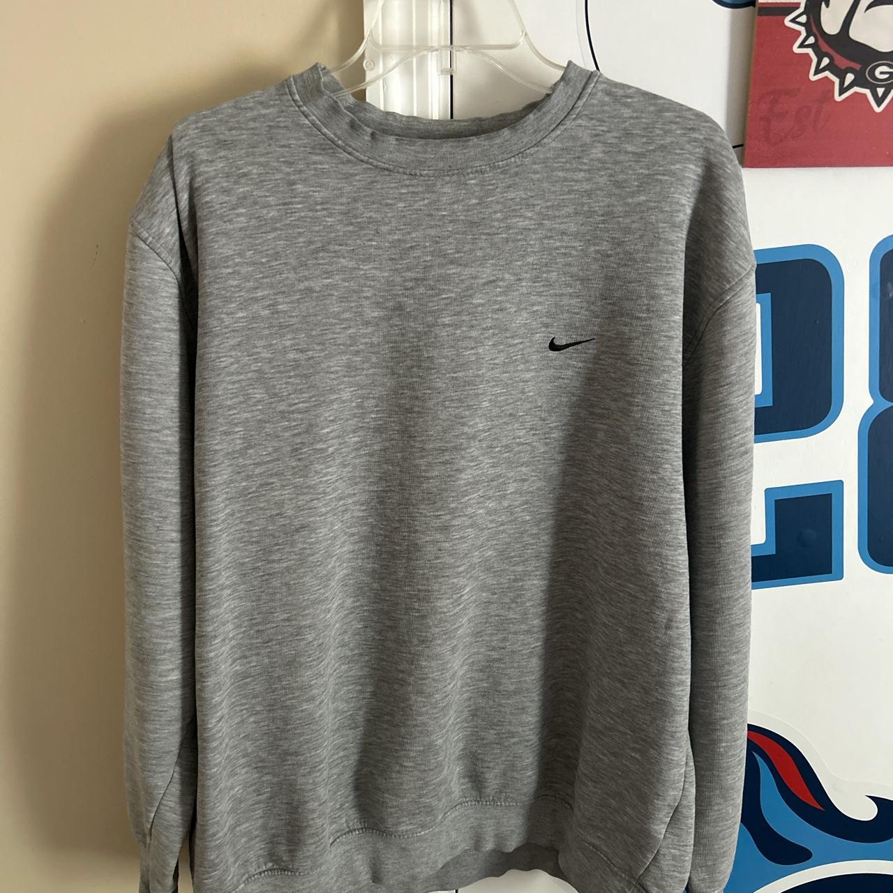 mens grey nike crew sweatshirt