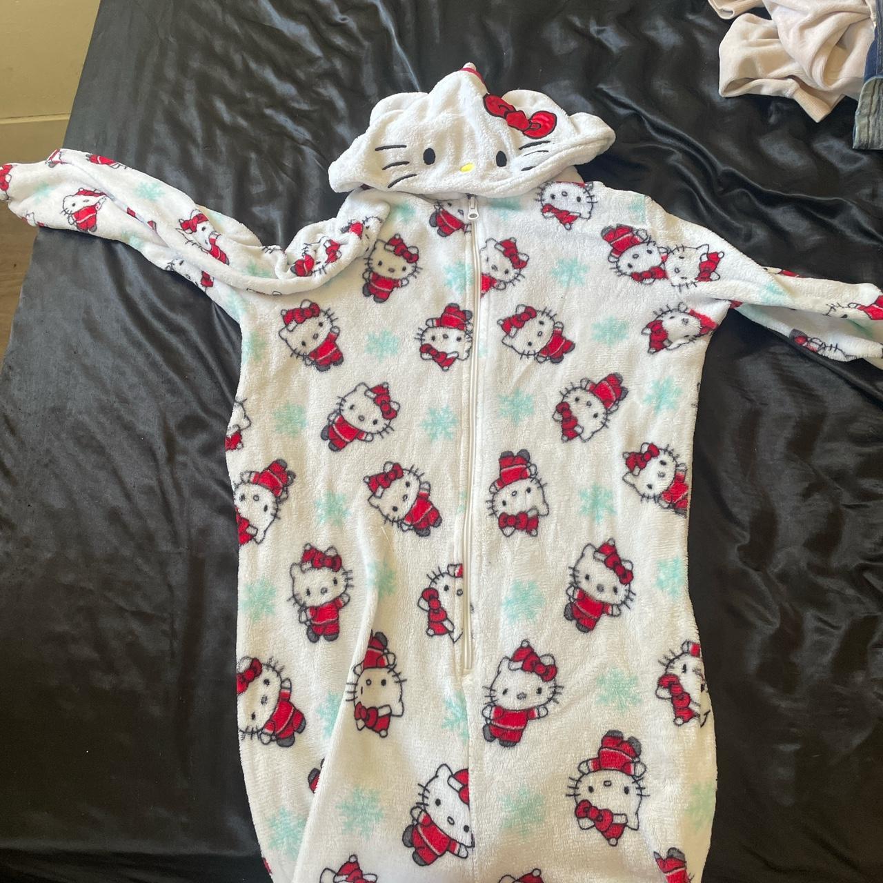 item listed by niihendrixxx