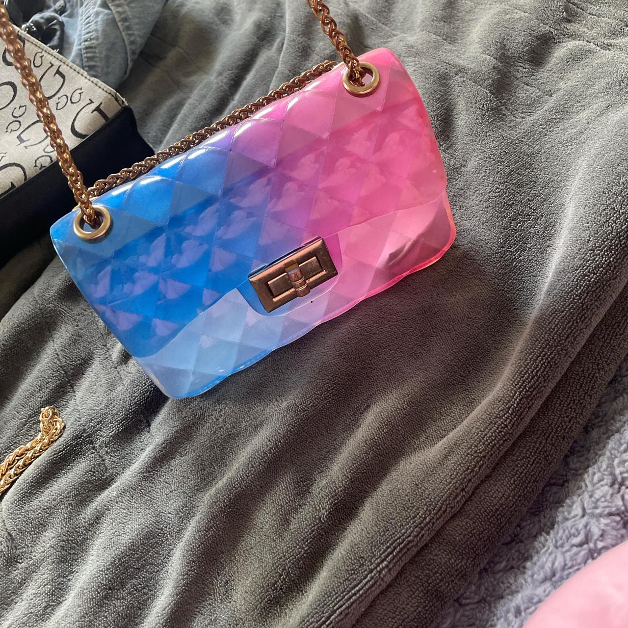 item listed by niihendrixxx