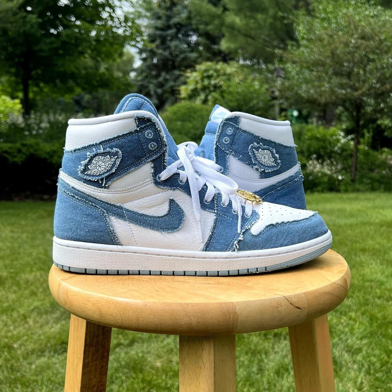 Nike Wmns Air Jordan 1 Retro High OG Denim Women's...