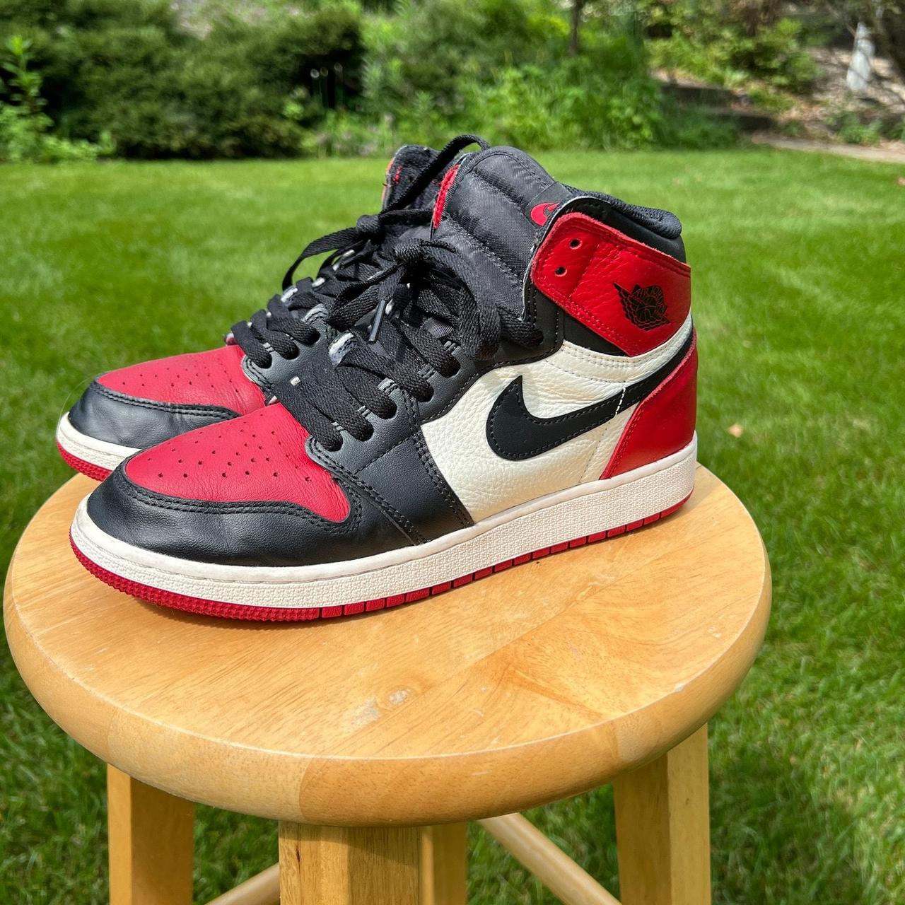 Nike Air Jordan 1 Retro High OG BG Bred Toe Men's... - Depop