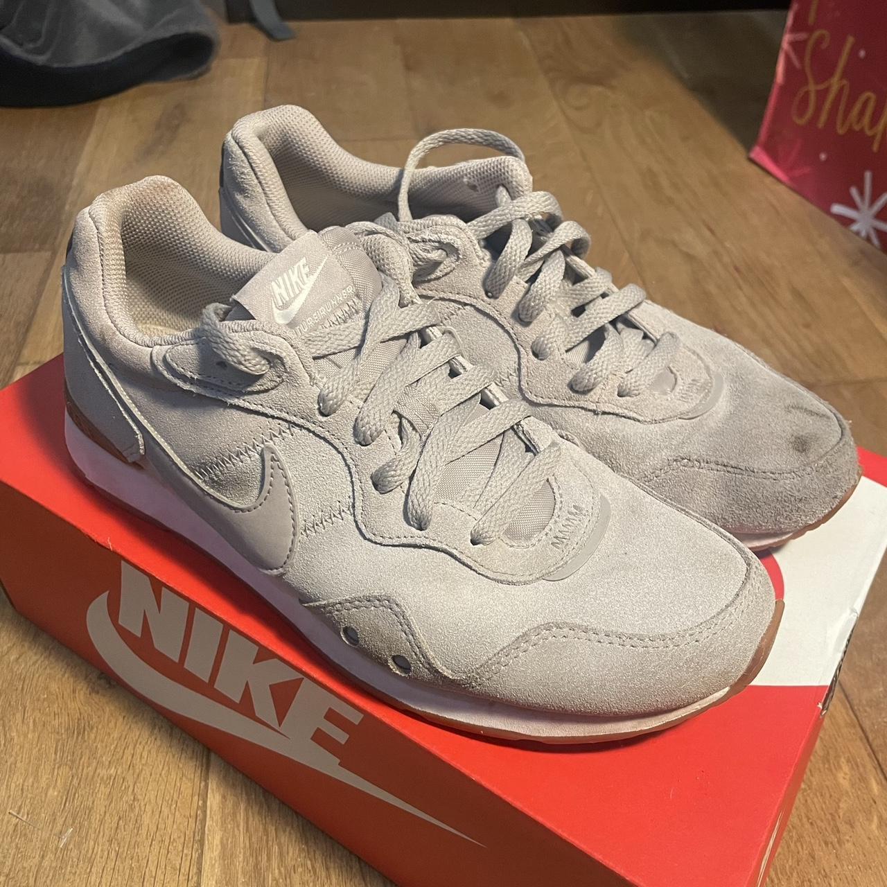 mens nike suede trainers