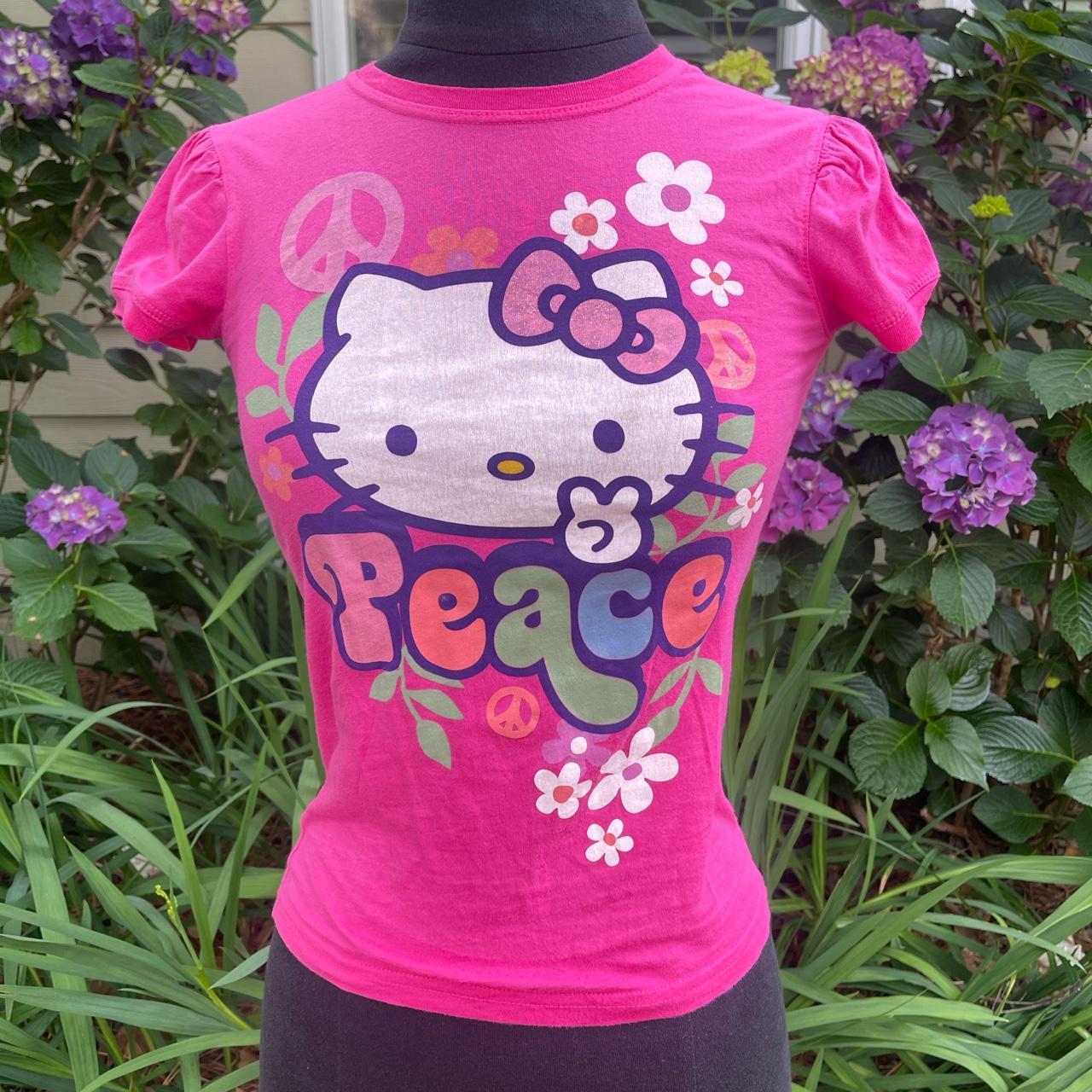 Hello Kitty Graphic Shirt In amazing pre-loved - Depop