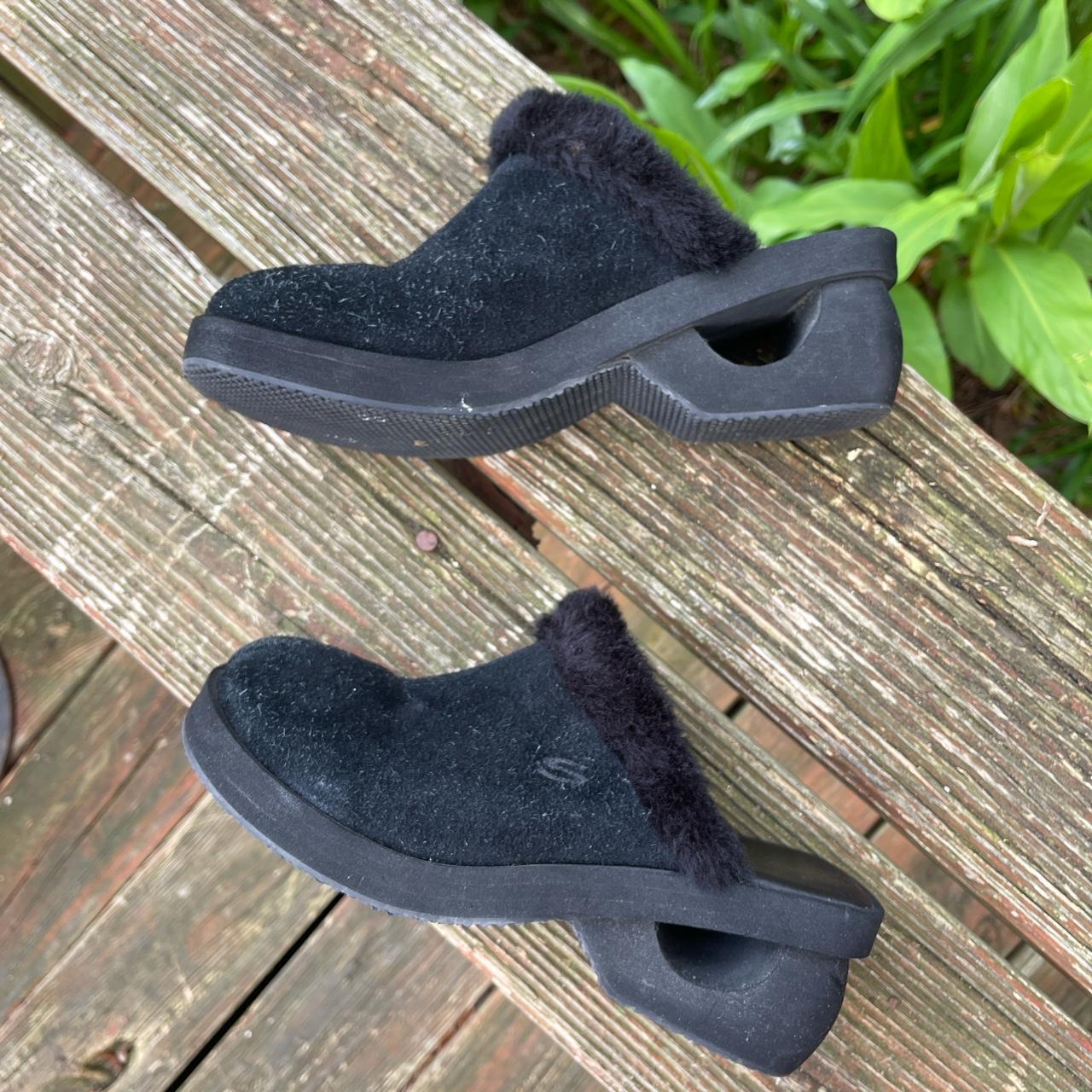 Skechers hot sale black mules