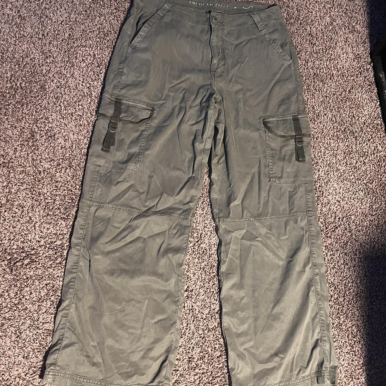 Green American Eagle Cargo Pants Size 12 Literally... - Depop