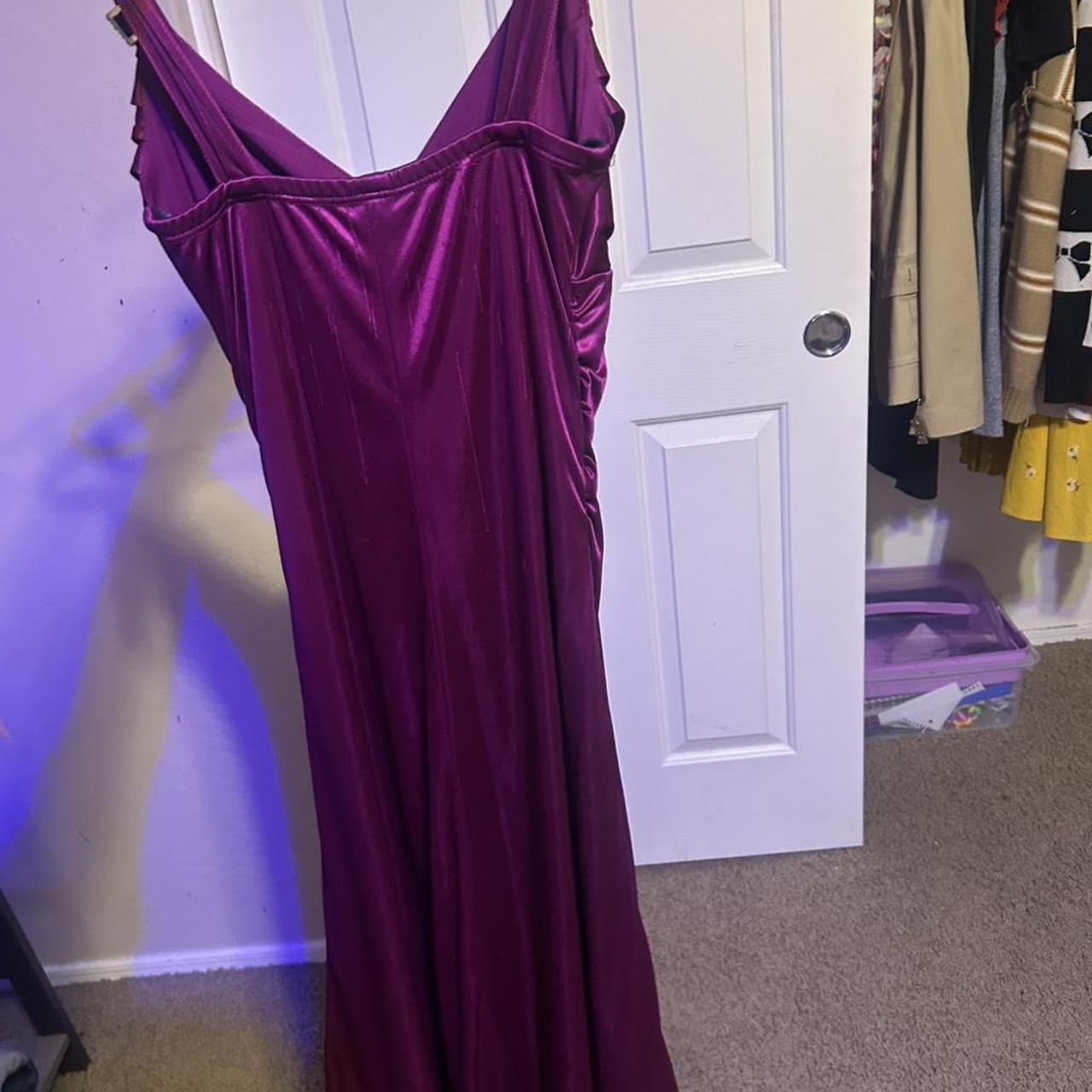 item listed by amber4699 image 2