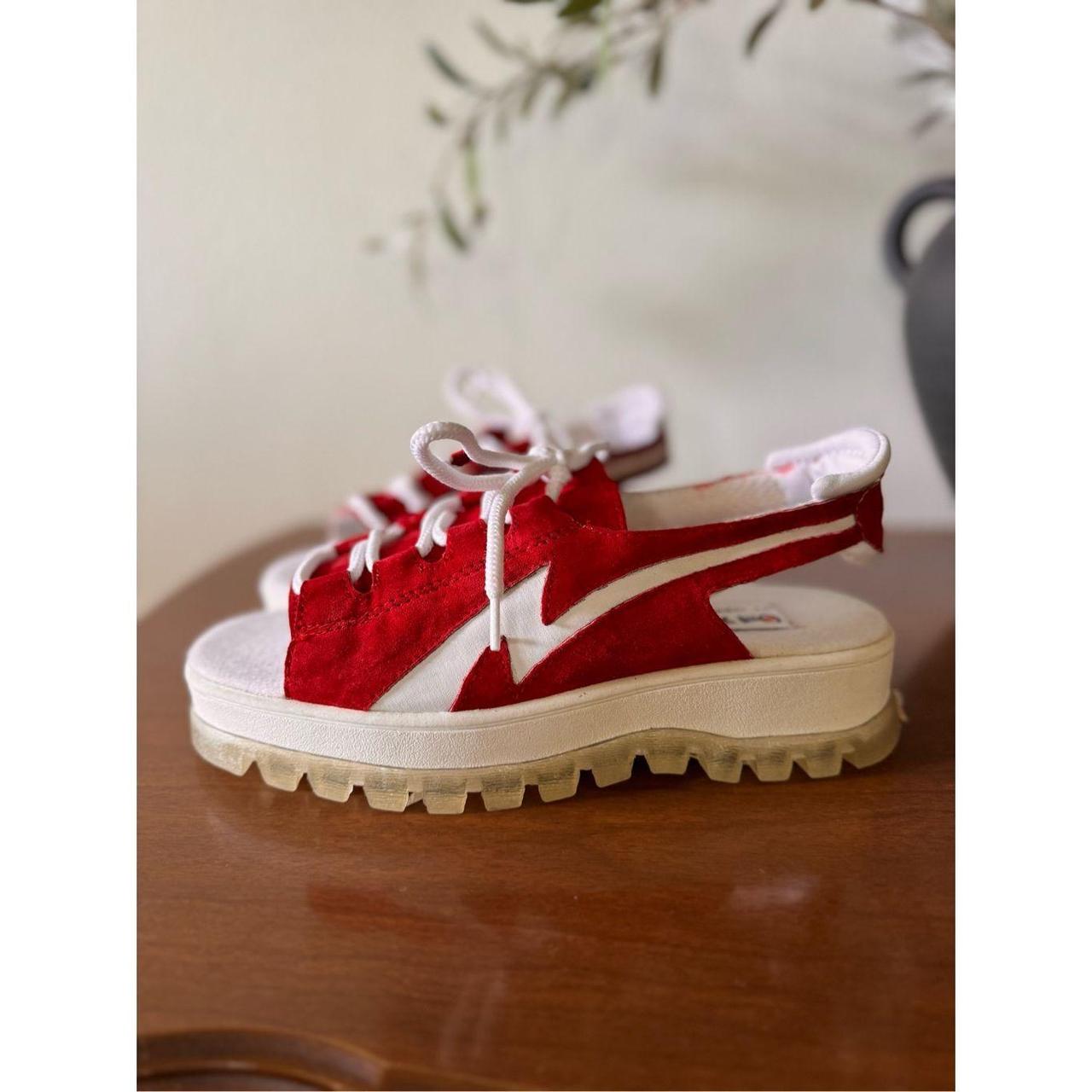 Chinese Laundry Y2K Lace Up Suede Platform Sneakers shops