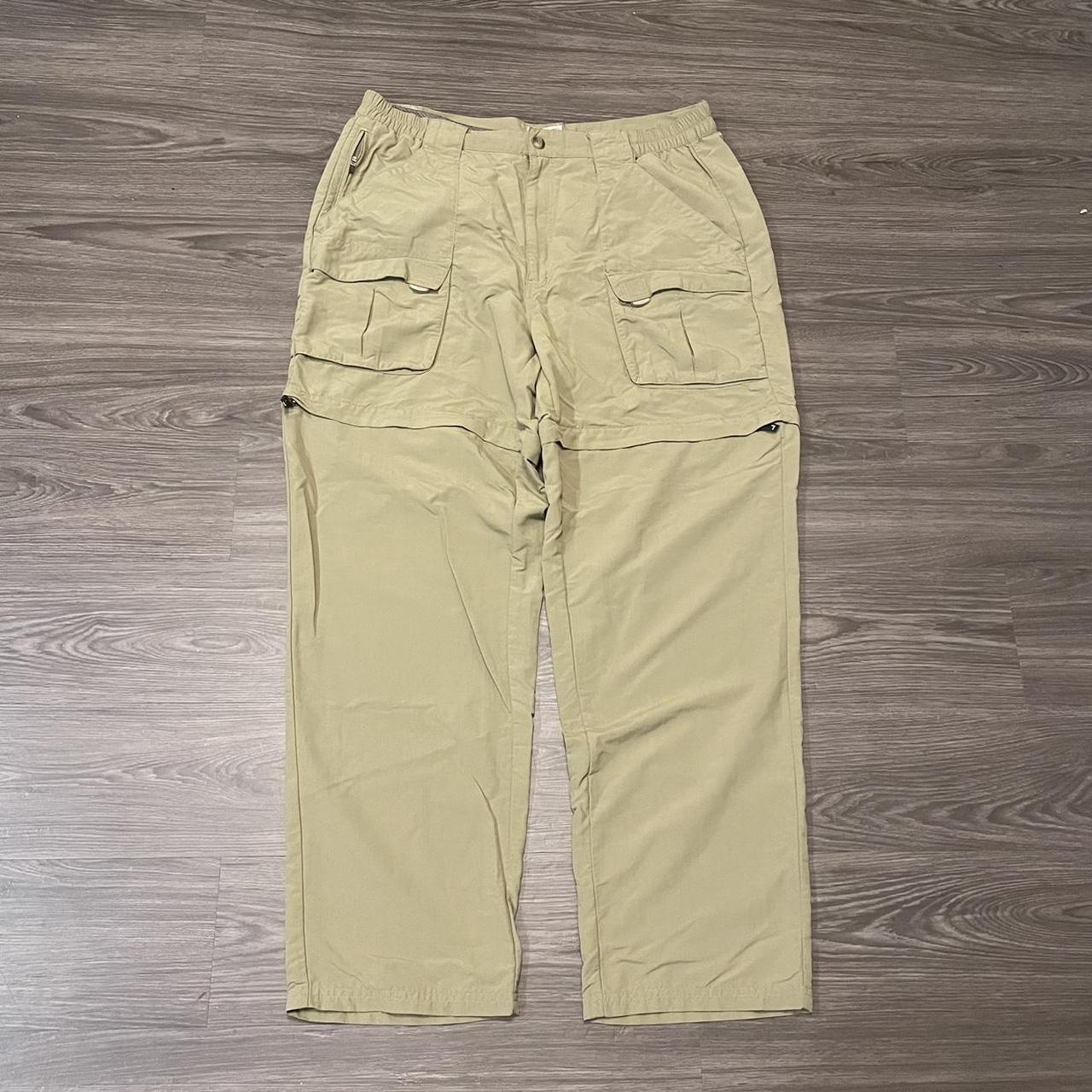 Essential cargo pants 34x29 inches Vintage pants... - Depop