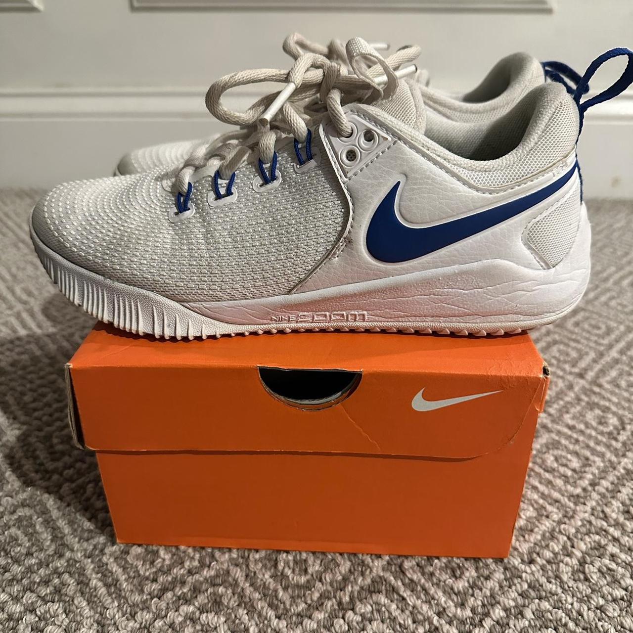 nike womens hyperace