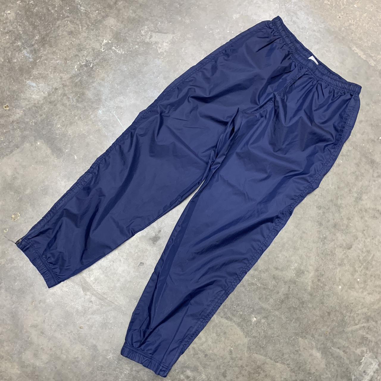 Nike Men's Navy and White Trousers | Depop