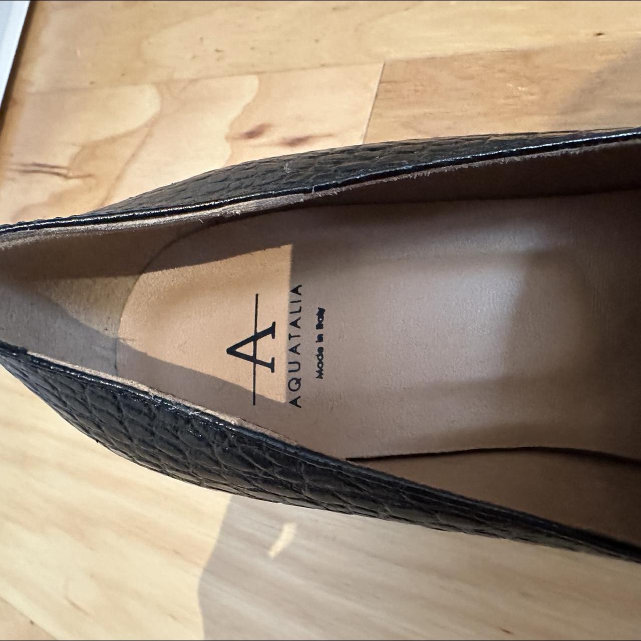 Aquatalia loafer shoes with kitten heal Never worn... Depop