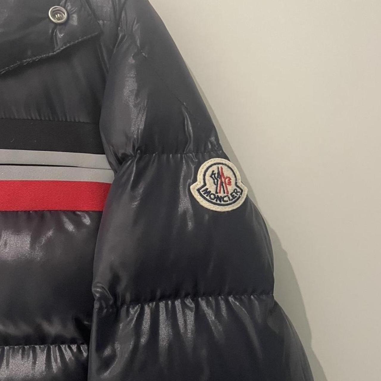 Moncler Puffer Jacket Size S Only worn a couple of... - Depop