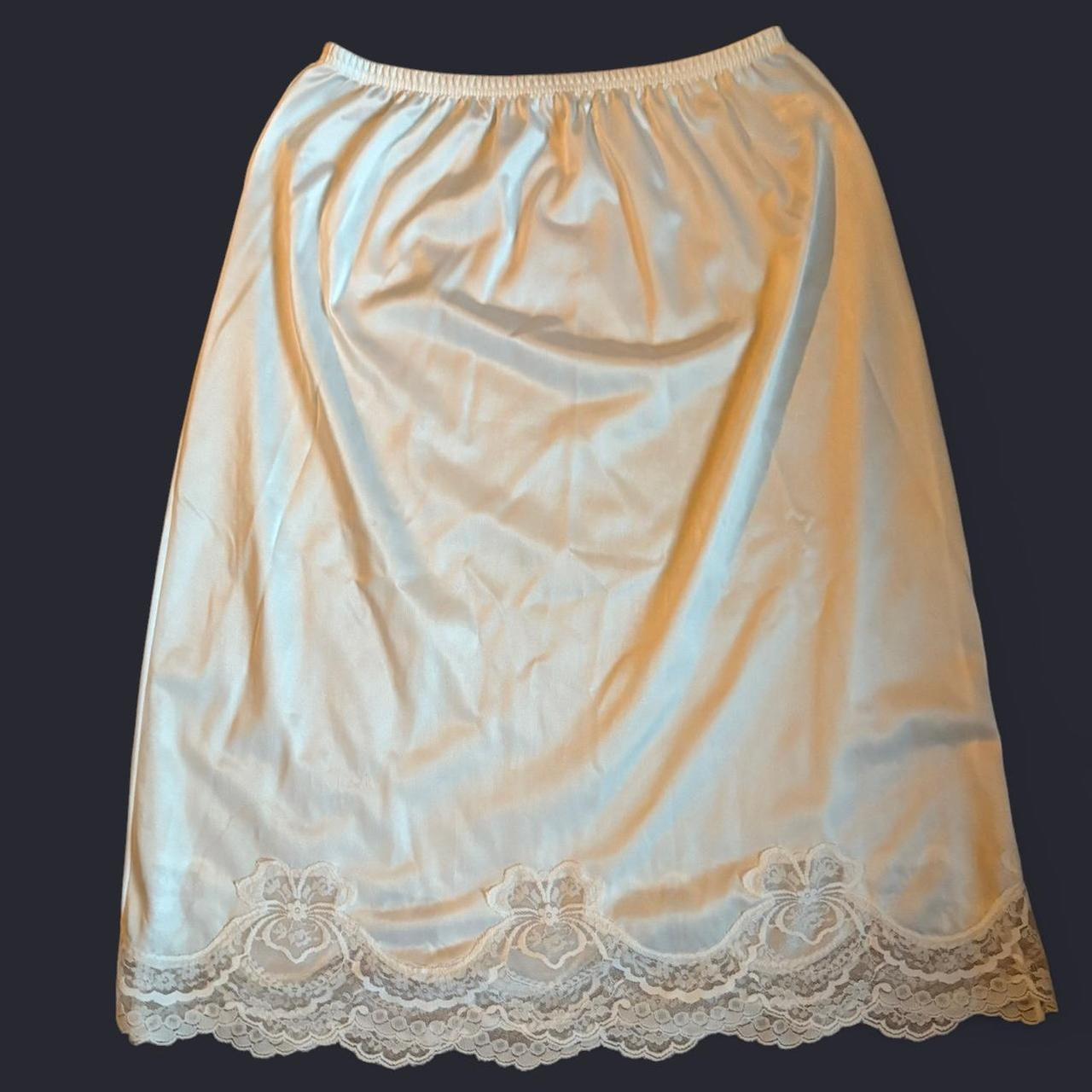 Vintage Women's Nylon Skirt - White - S – Vintage… - image 1