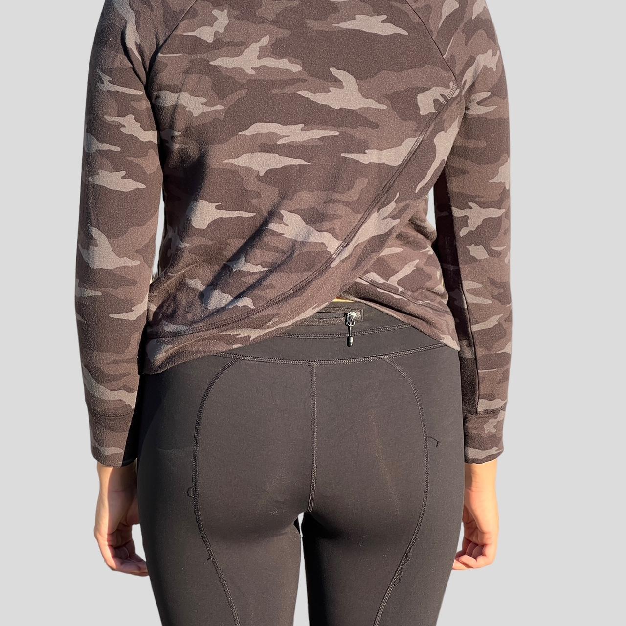Lululemon black printed leggings! - size 4!! - super - Depop