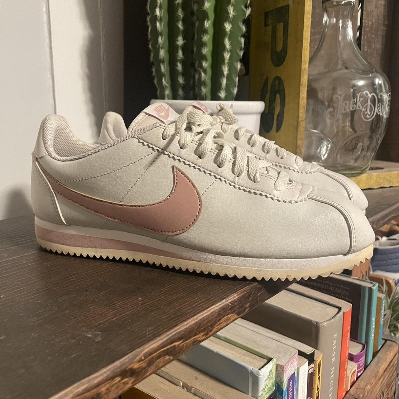 Nike cortez leather light bone-pink sale