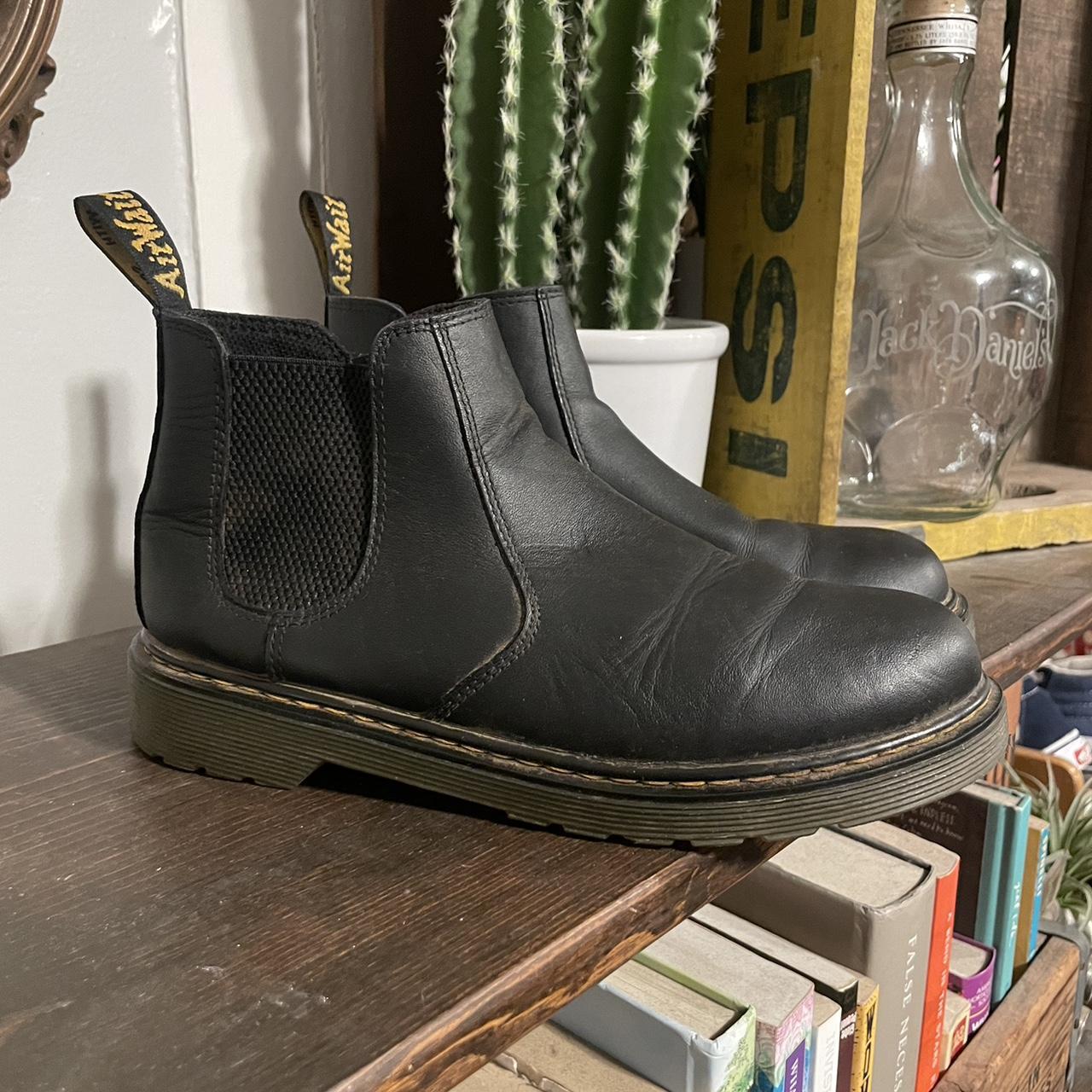 Dr. Martens 2976 (AW004) black unisex smooth Chelsea... - Depop