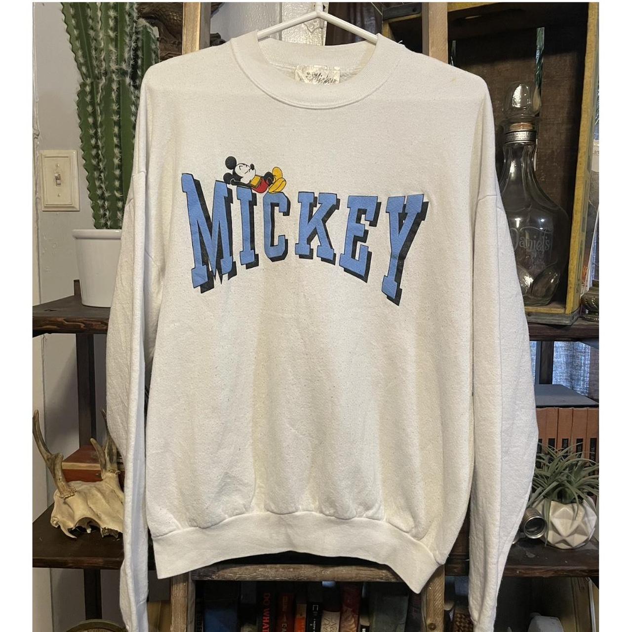 Vintage Mickey & Co Mickey Mouse offers Crewneck