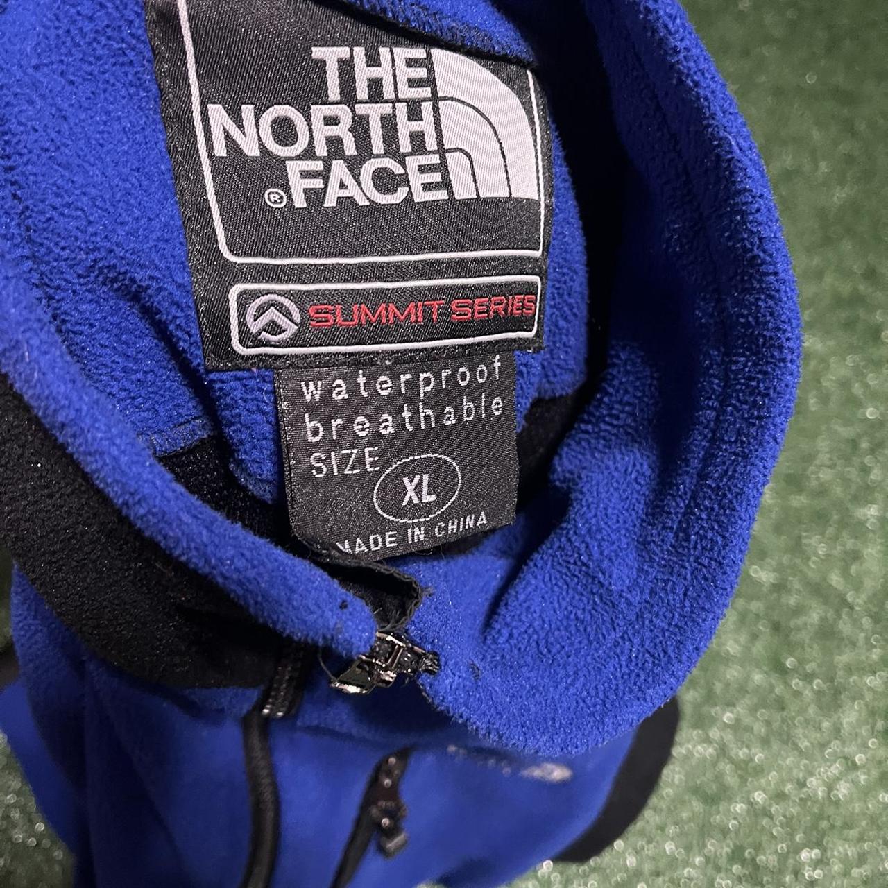 The North Face Men's Blue and Black Jacket (2)