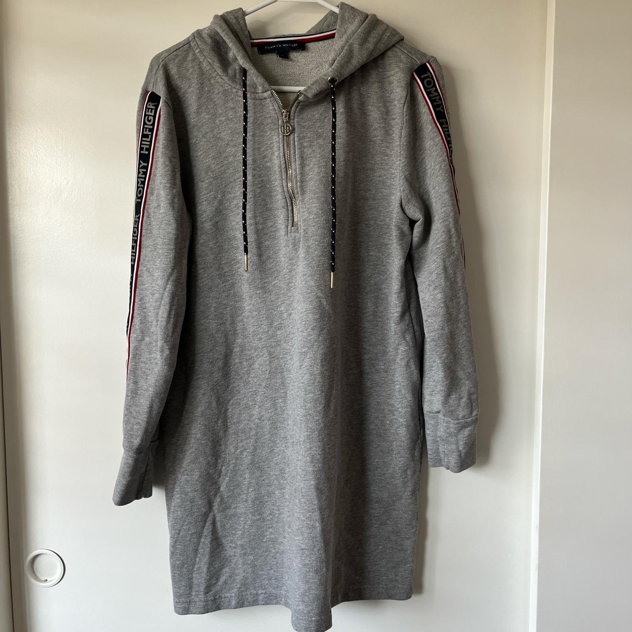 Tommy sweater outlet dress