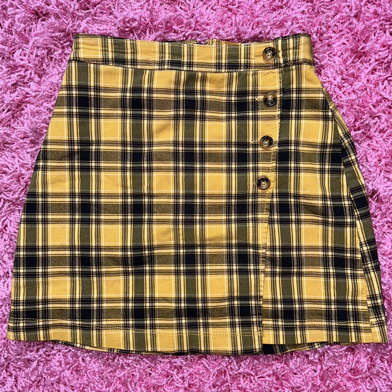 Yellow and black plaid hight-rise mini