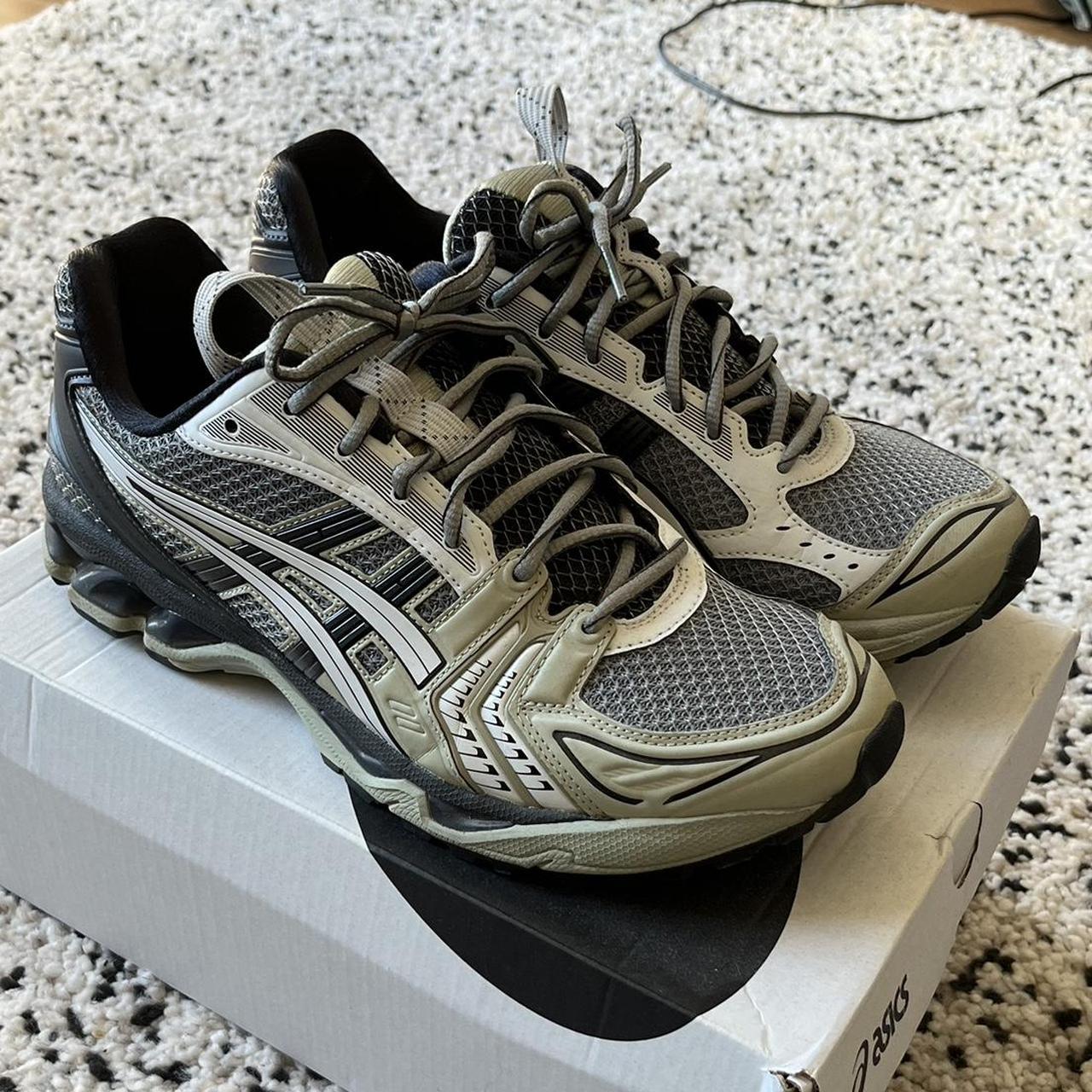 asics running gel kenun