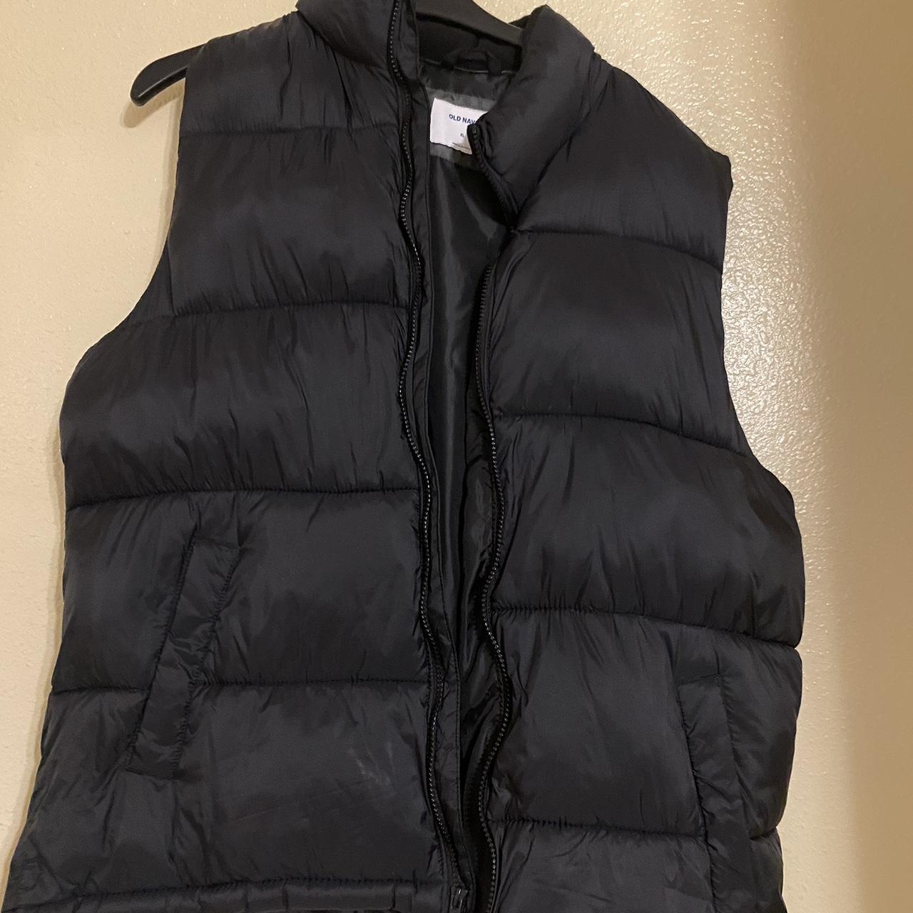 thrifted puffer vest let me know - Depop