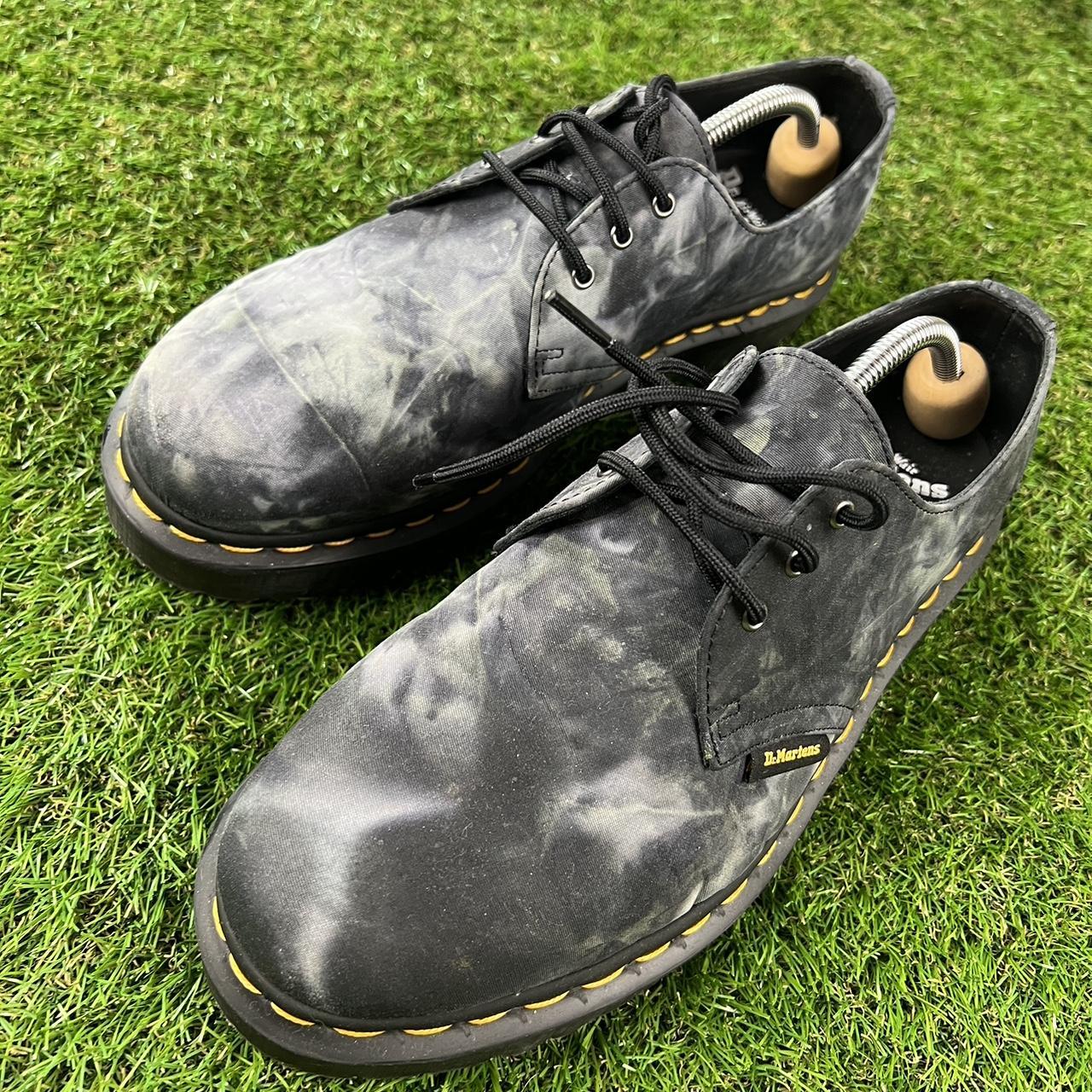 pleasures doc martens 1461
