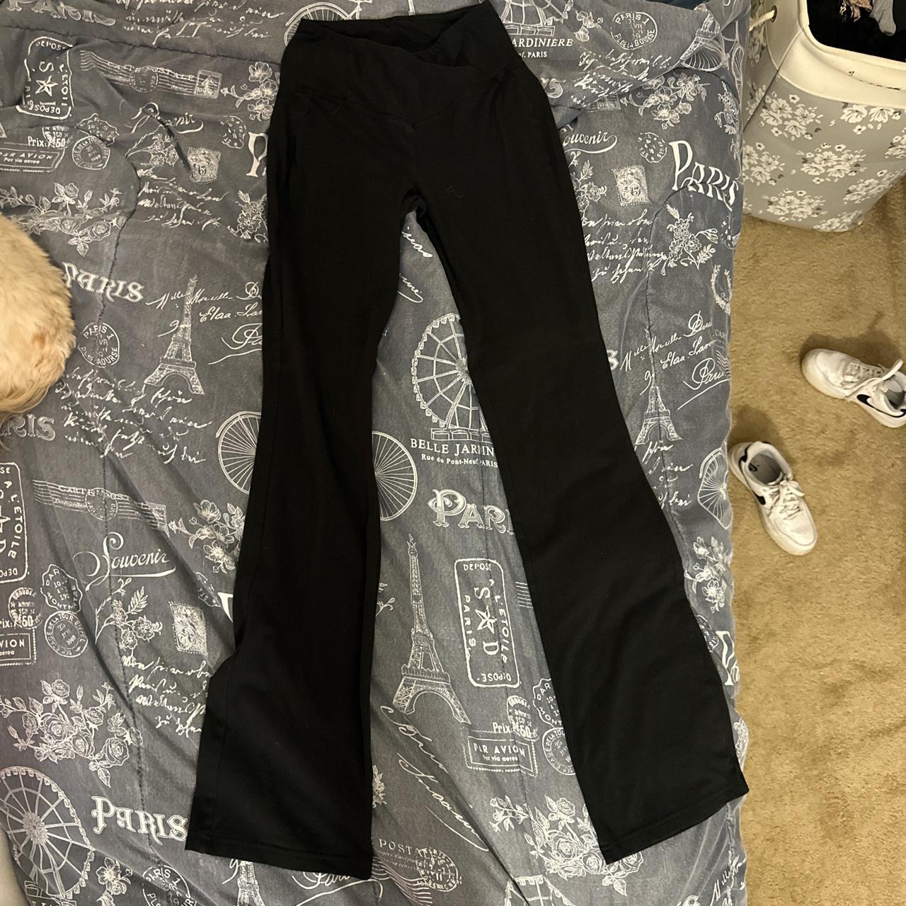 Arie tan leggings with mesh on thighs and lower legs - Depop
