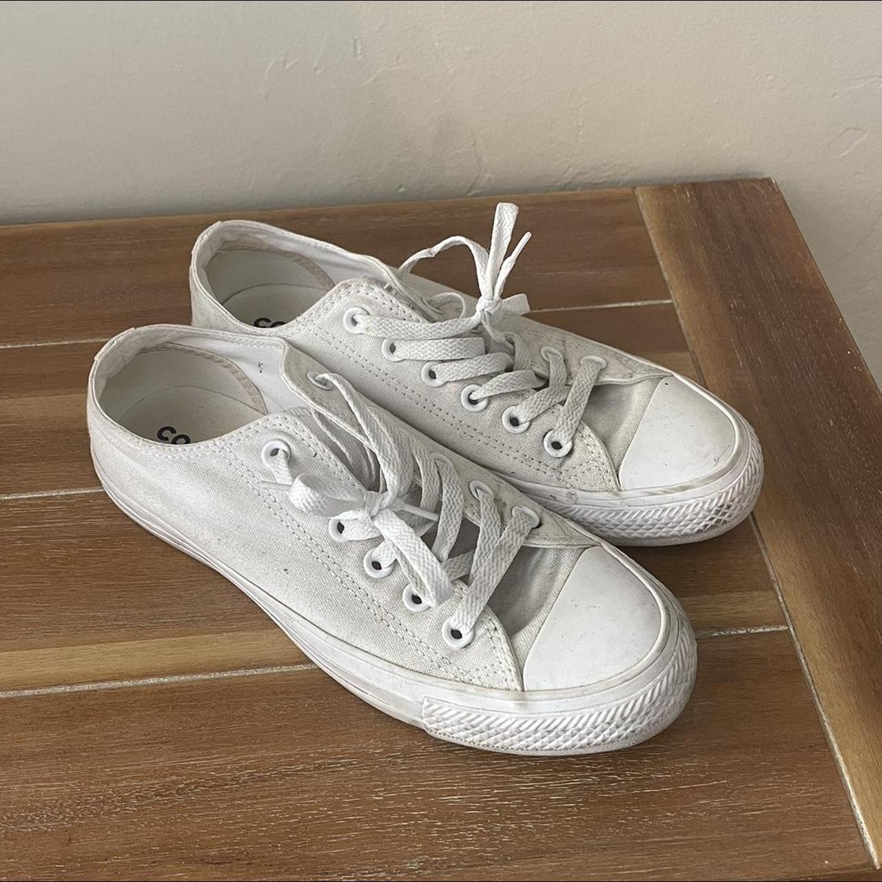 All White Converse Low Top Size 7.5 Women - Depop