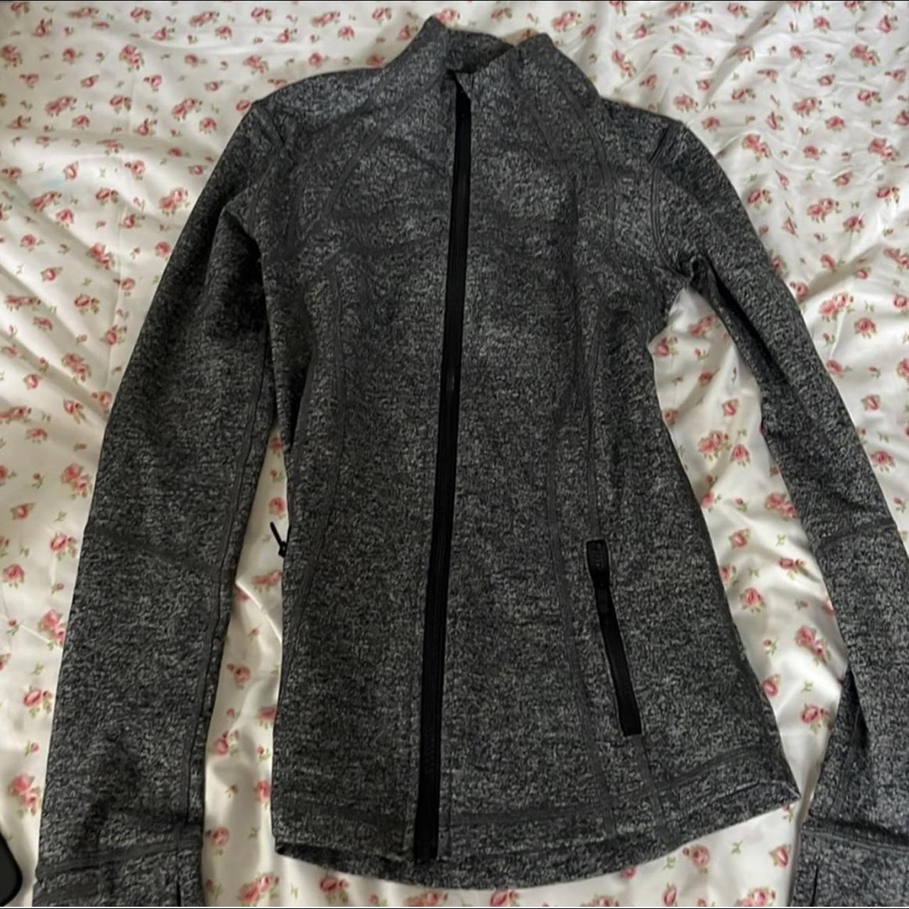 Ghraphite grey define jacket Size 4 Lululemon Depop