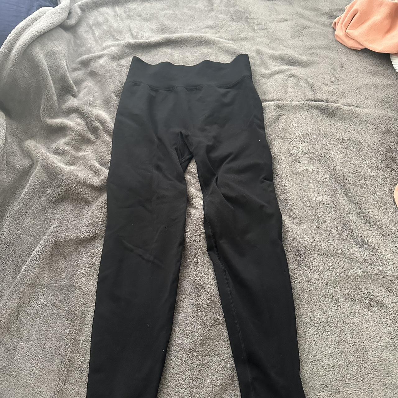 Victorias Secret Pink Leggings With Leg Pockets  - Depop