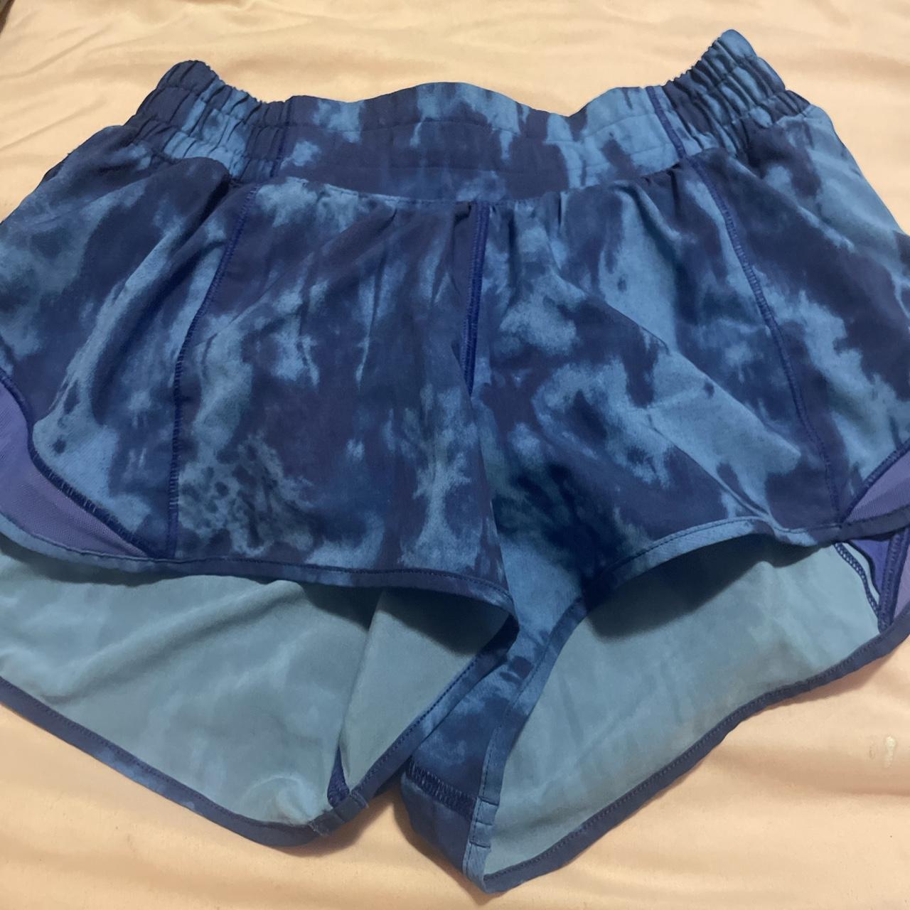 Lululemon Gameday blue hottie hots 2.5 inch Size... - Depop