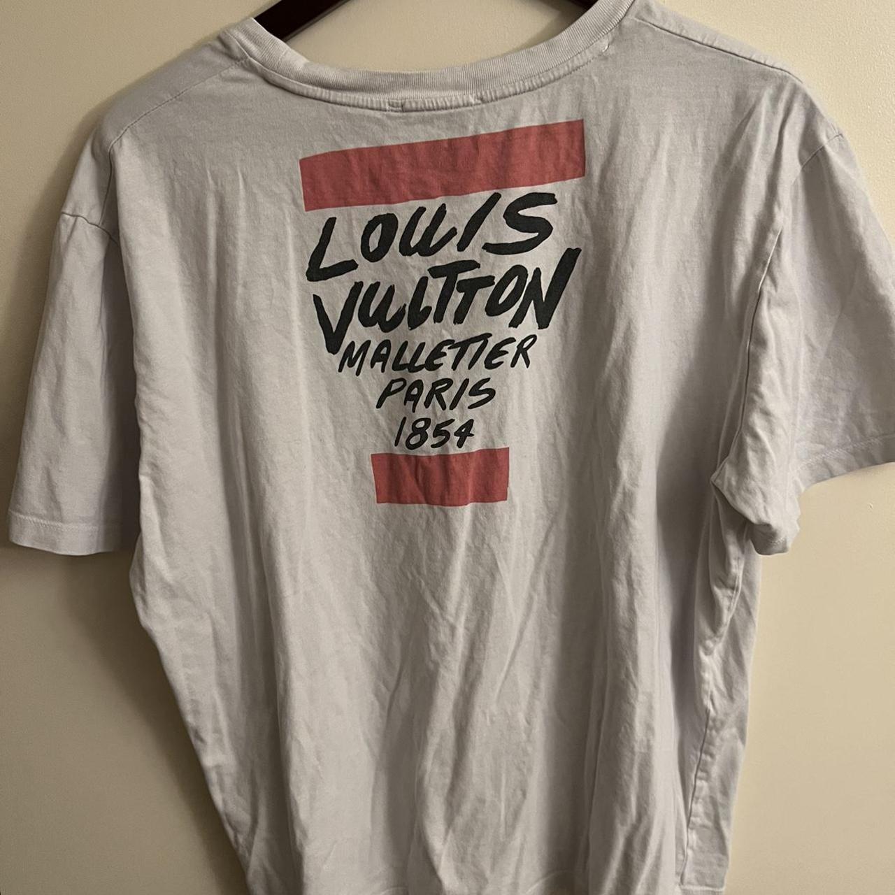 Louis Vuitton Tee (Size L) 9/10 condition - Depop